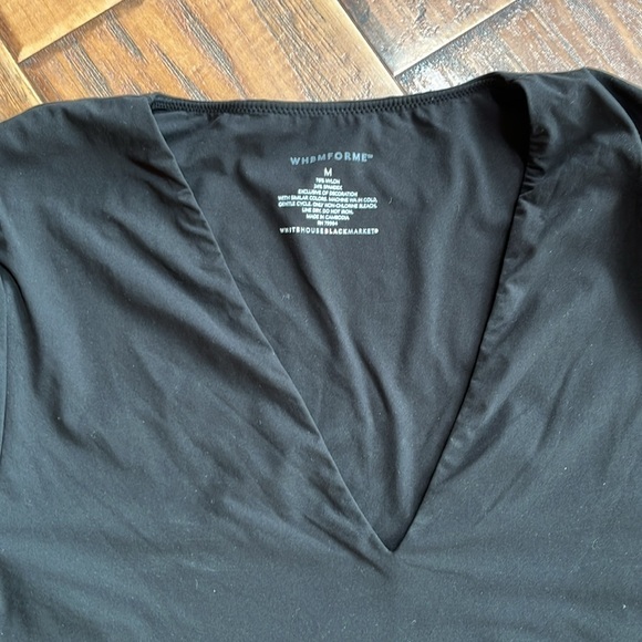 WHBM Forme Top - Size Medium - Picture 3 of 7